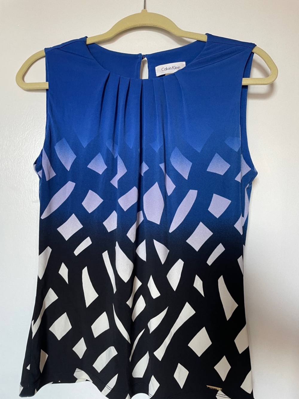 Calvin Klein Blue Black White Geometric Sleeveless Top